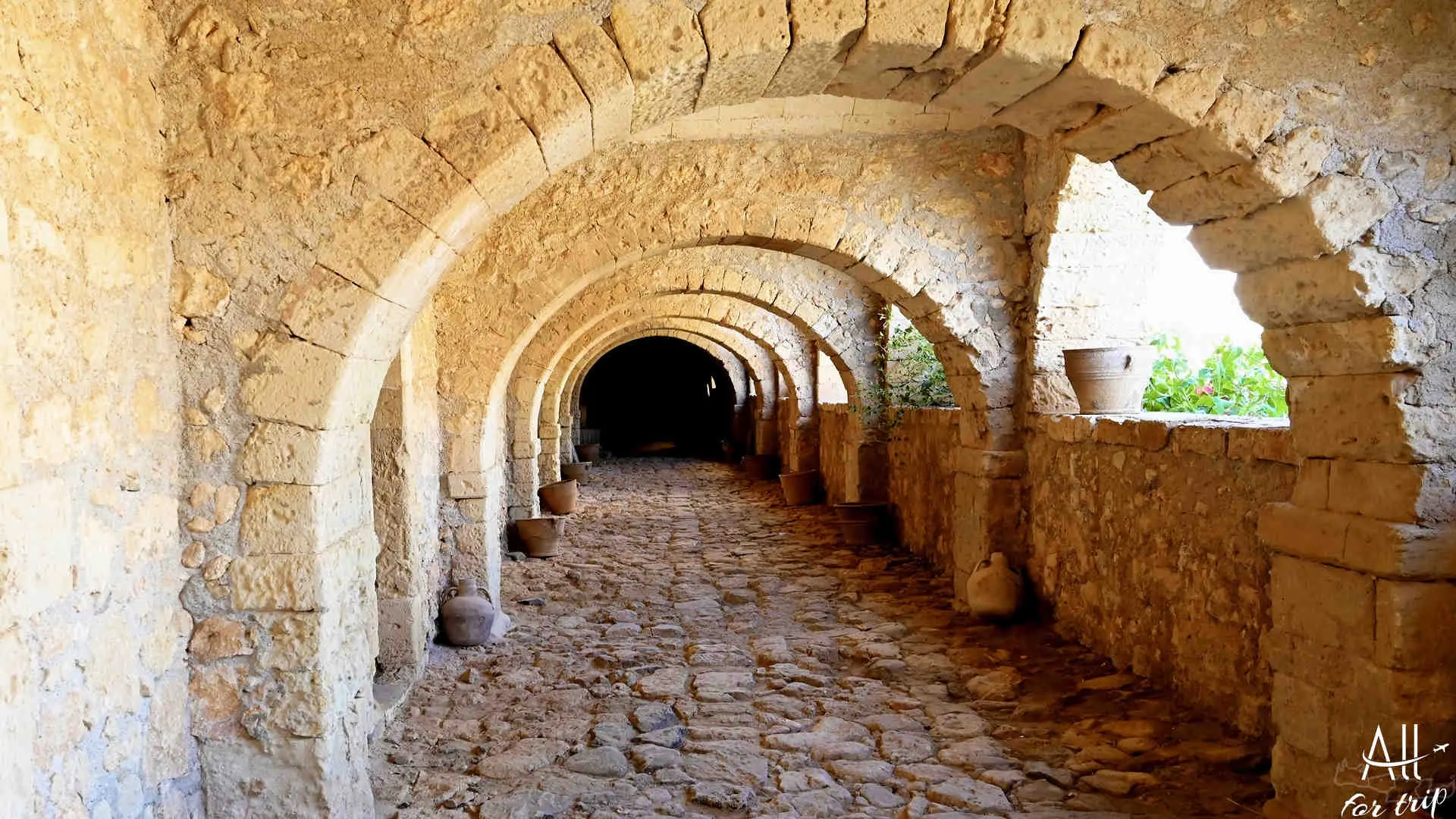Katakomba 001_PerfectlyClear History of Crete - photo 29