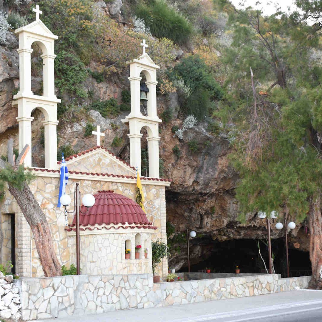 Kissamos BARLANGTEMPLOM 001
