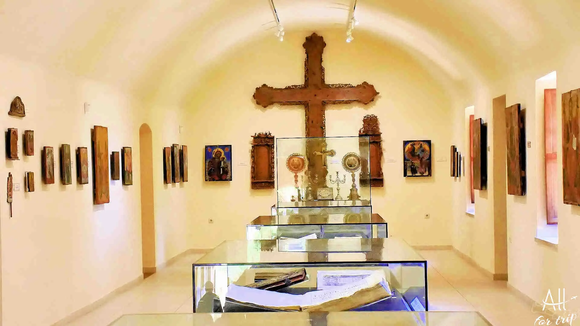 Museum of the Monastery of Agia Triada 001_PerfectlyClear Museum of the Monastery of Agia Triada - photo 5