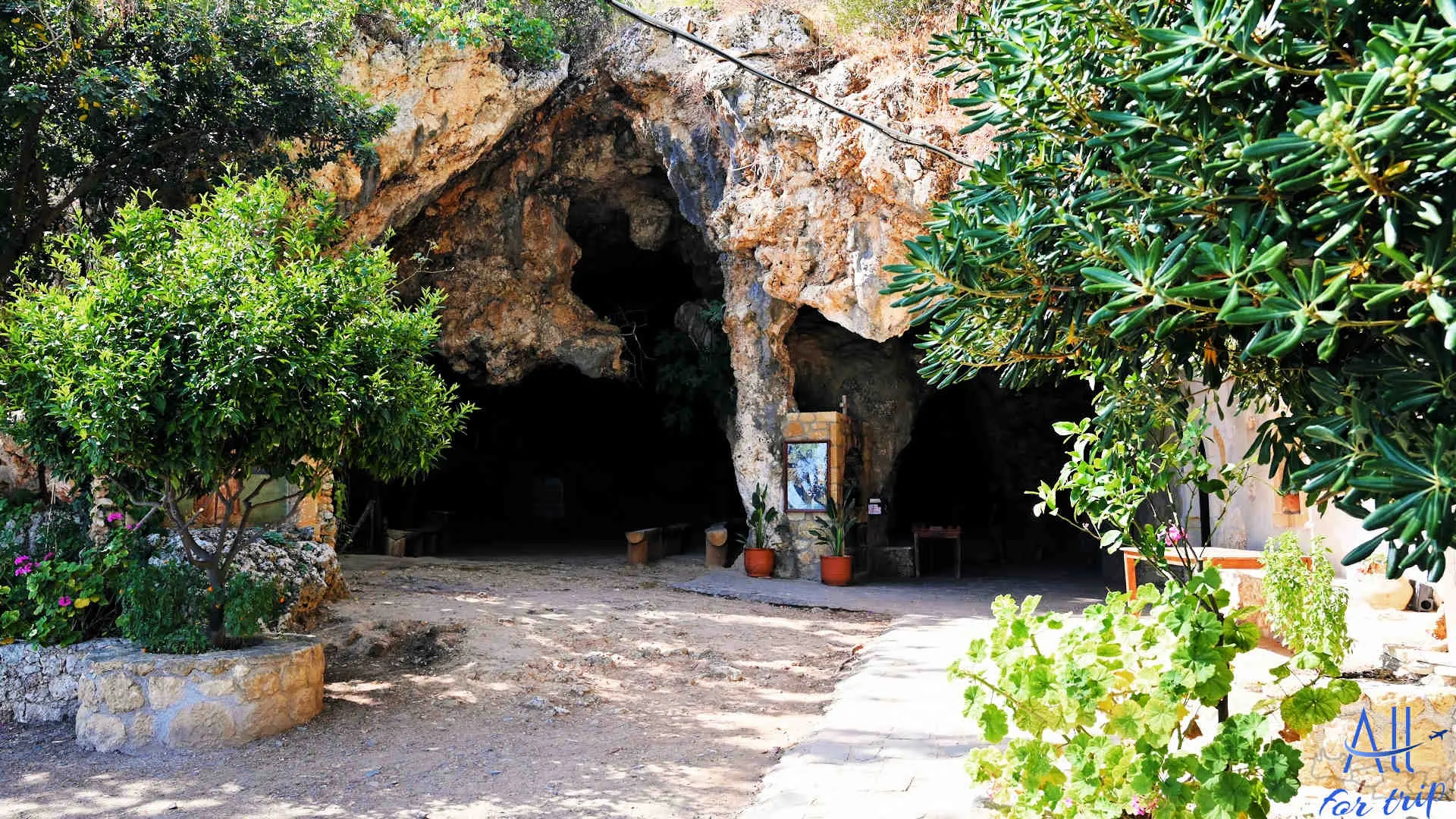 Cave Saint John 006_PerfectlyClear Cave Saint John