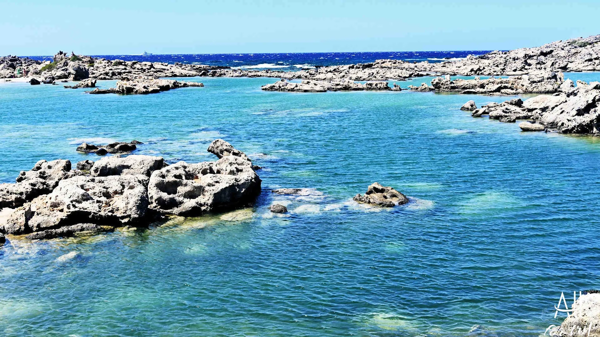 ASPRI LIMNI BEACH - photo 30