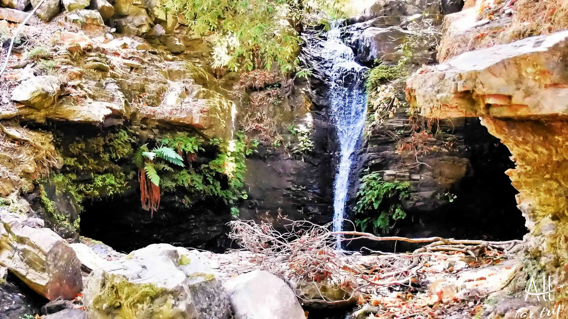 Waterfall of Polyrrhenia - photo 9
