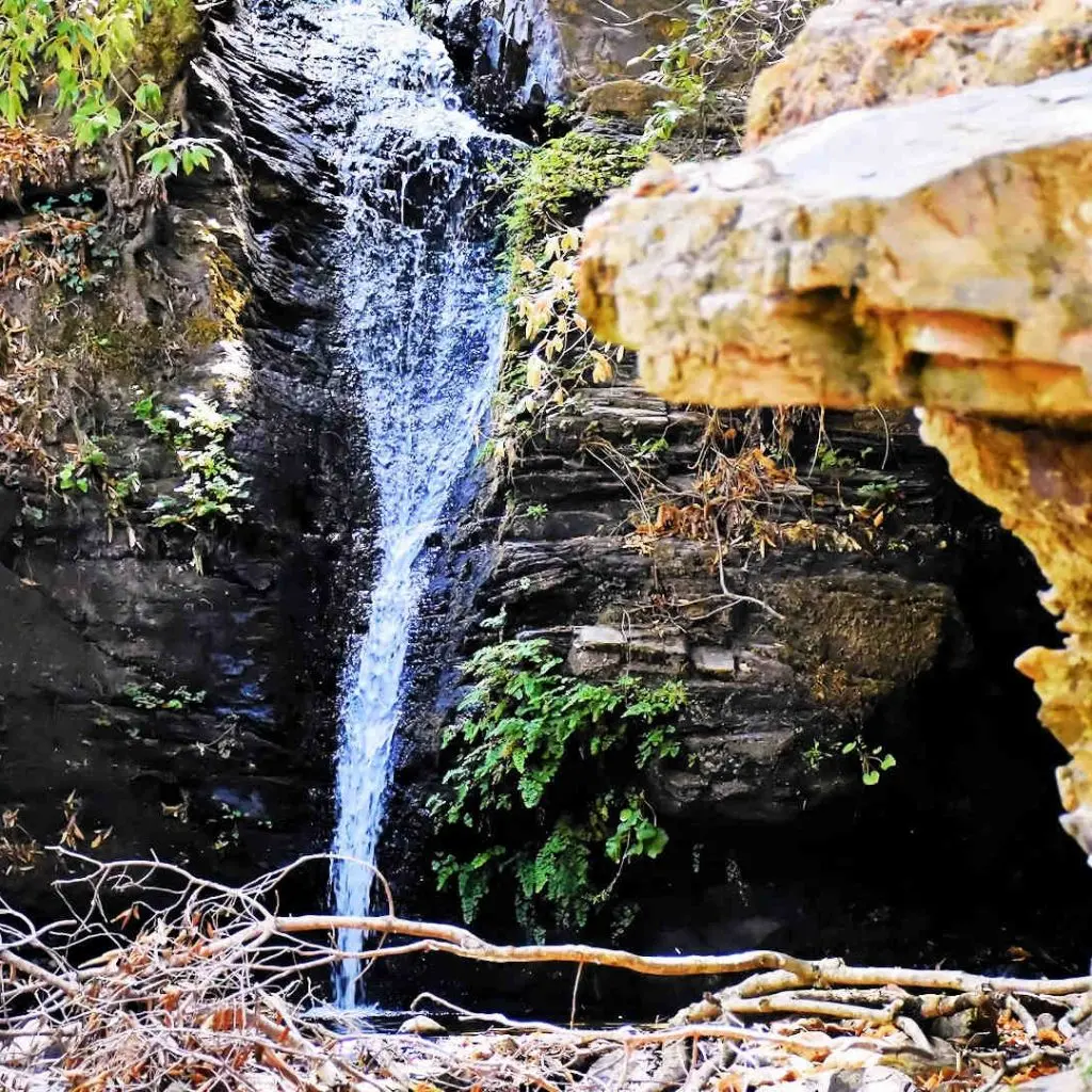 Waterfall of Polyrrhenia - photo 11