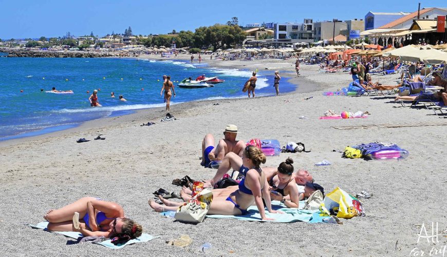 PLATANIAS PORT & PLATANIAS BEACH