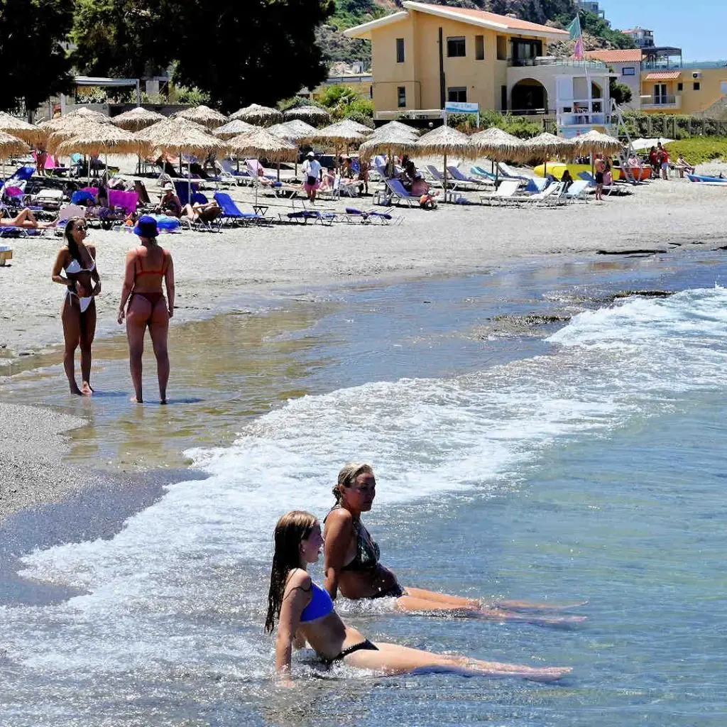 TROULAKIS BEACH - photo 21