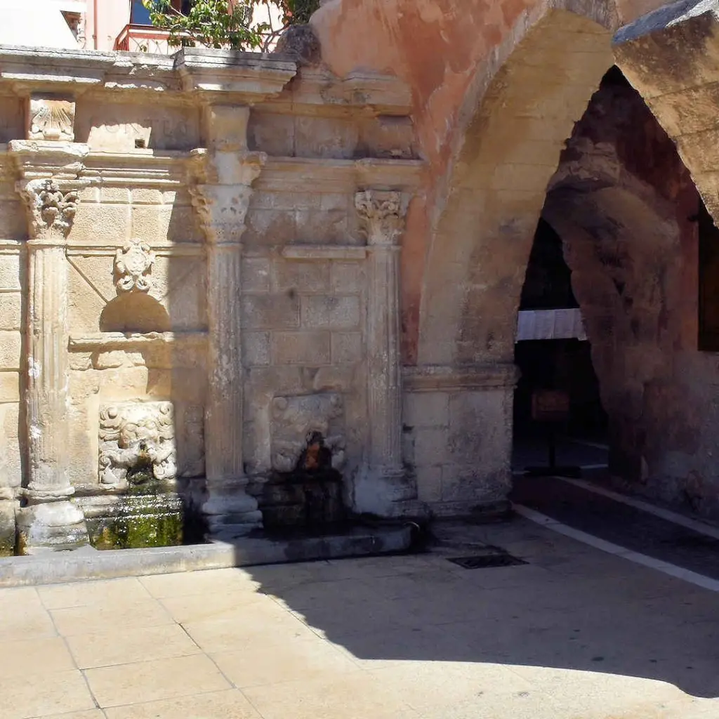 RETHYMNO 020 - Rimondi Venetian Fountain_PerfectlyClear Rethymno - photo 80