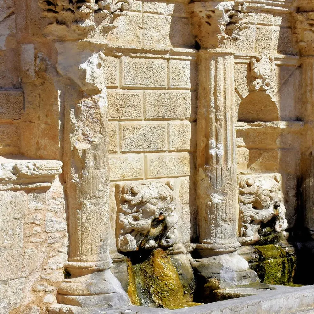 RETHYMNO 021 - Rimondi Venetian Fountain_PerfectlyClear Rethymno - photo 78