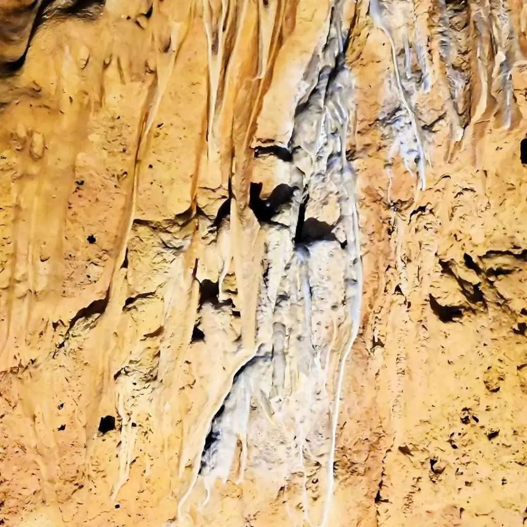 Sfendoni Cave in Zoniana - photo 10