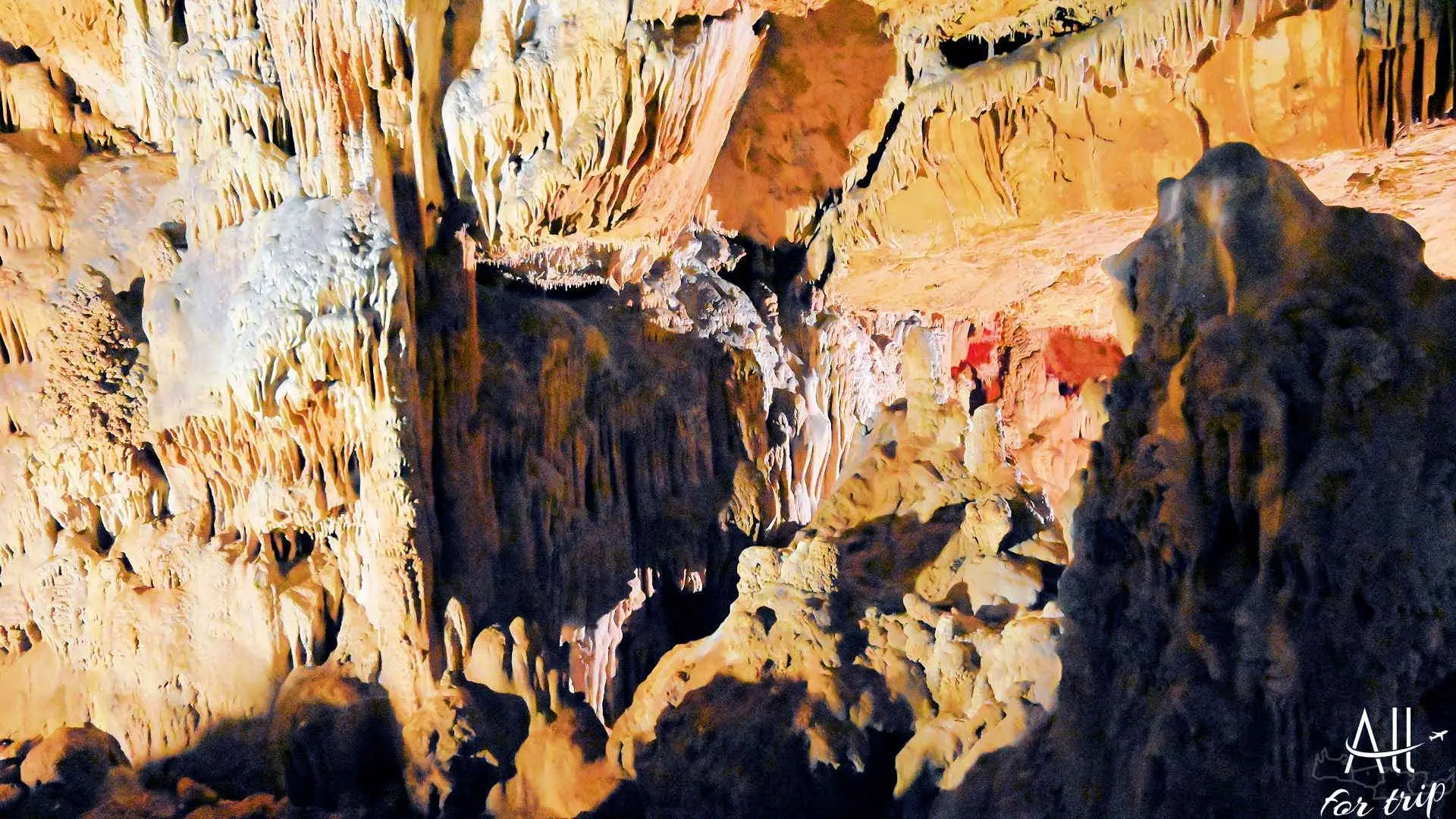 Sfendoni Cave in Zoniana - photo 11