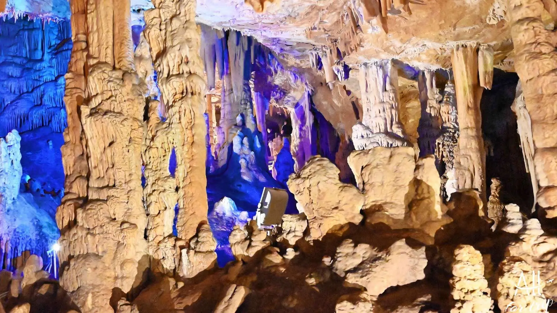Sfendoni Cave in Zoniana - photo 21