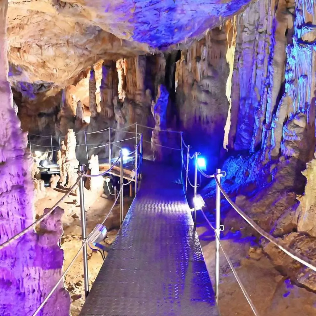 Sfendoni Cave in Zoniana - photo 37
