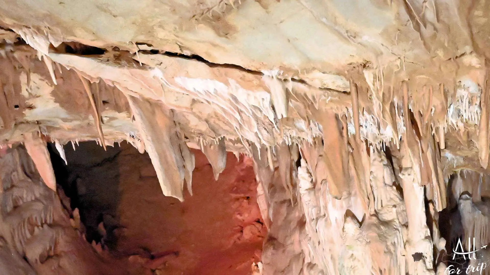 Sfendoni Cave in Zoniana - photo 29